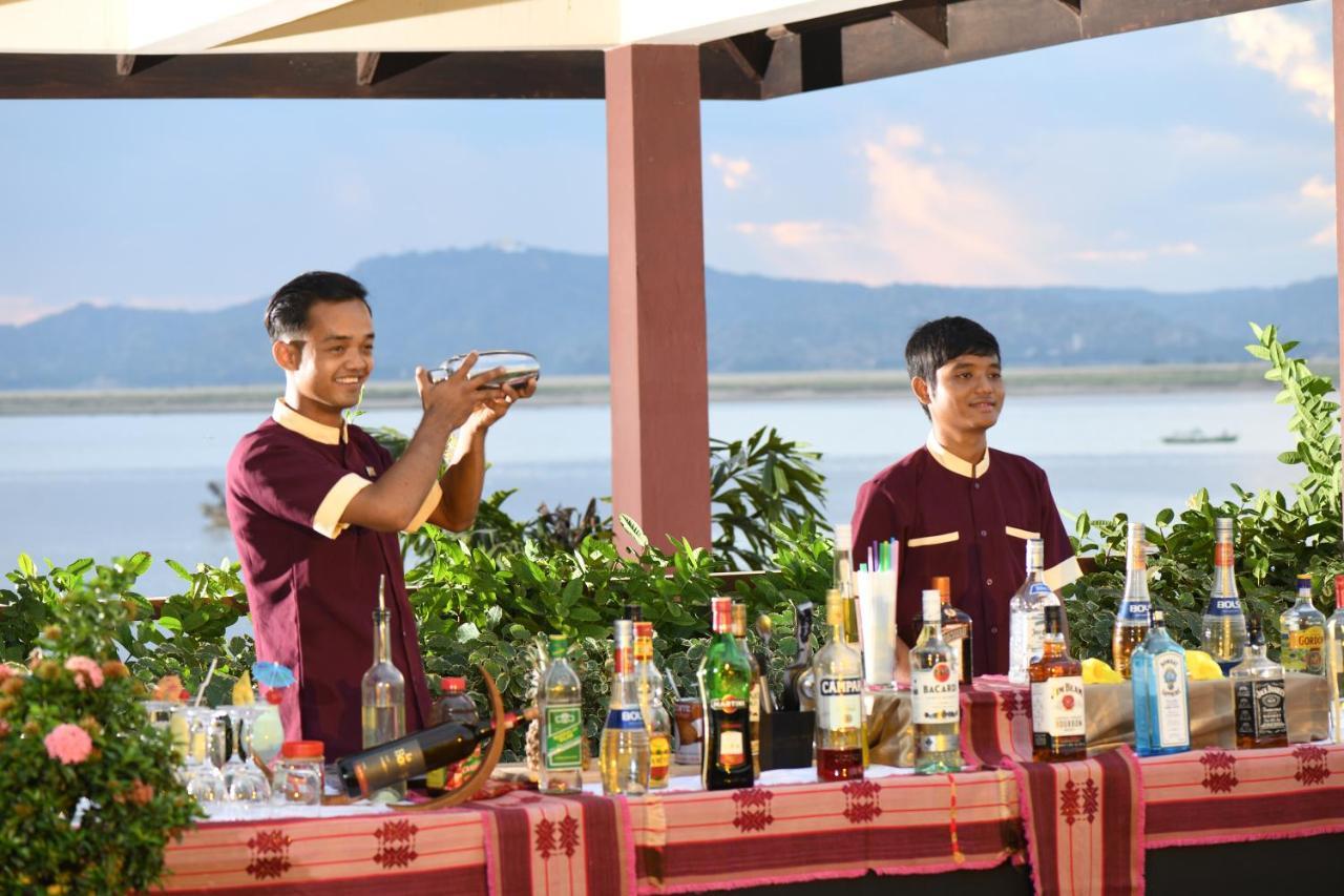Aye Yar River View Resort Баган Екстериор снимка