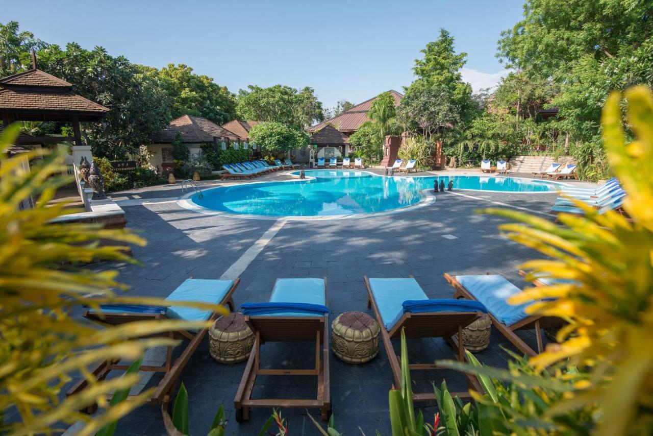Aye Yar River View Resort Баган Екстериор снимка