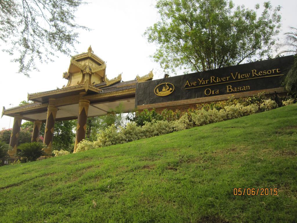 Aye Yar River View Resort Баган Екстериор снимка