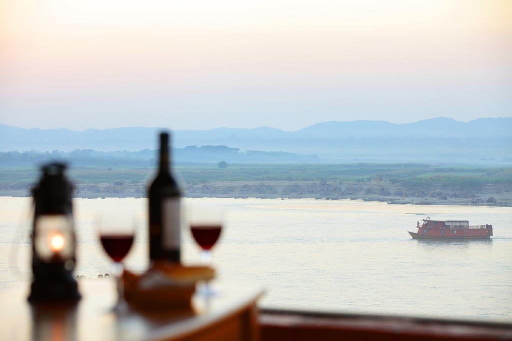 Aye Yar River View Resort Баган Екстериор снимка