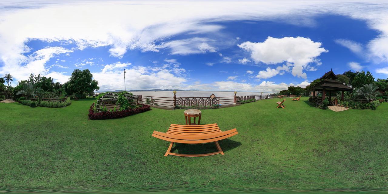 Aye Yar River View Resort Баган Екстериор снимка