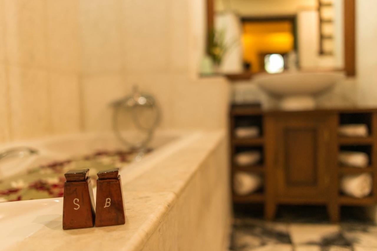 Aye Yar River View Resort Баган Екстериор снимка